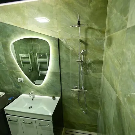 Apartment Flh - The - 33 *