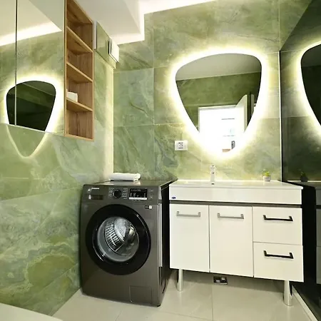 Flh - The - 33 Apartment